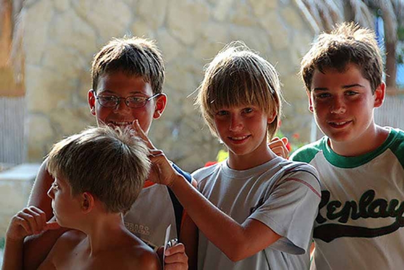 الابتكار ضد الفساد في قطاعي الصحة والتعليم