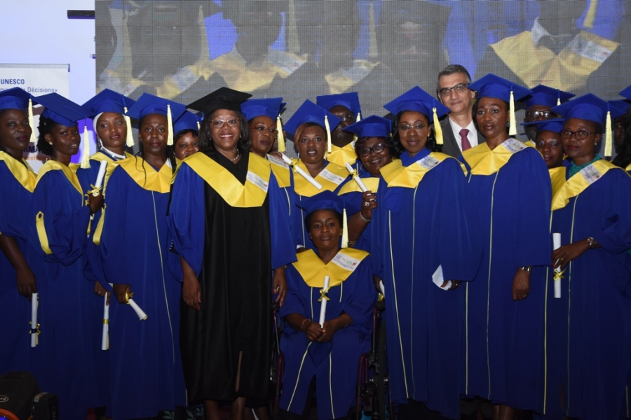 L'autonomisation des femmes pour promouvoir les femmes aux postes de d&eacute;cision en C&ocirc;te d'Ivoire