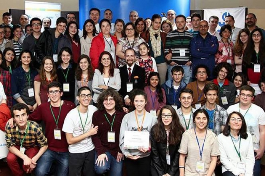 Farmers' Club: Empowering farmers through technology in Turkey